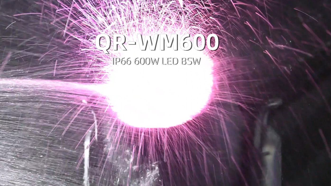 Luz de cabeza móvil LED BSW de 600 W resistente al agua QR-WM600